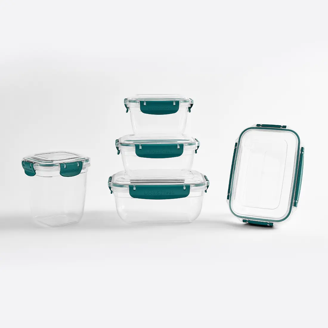 Set di 4 contenitori ermetici di plastica trasparente e forma quadrata con coperchio munito di clip colorate di chiusura lungo i lati - immagine 3